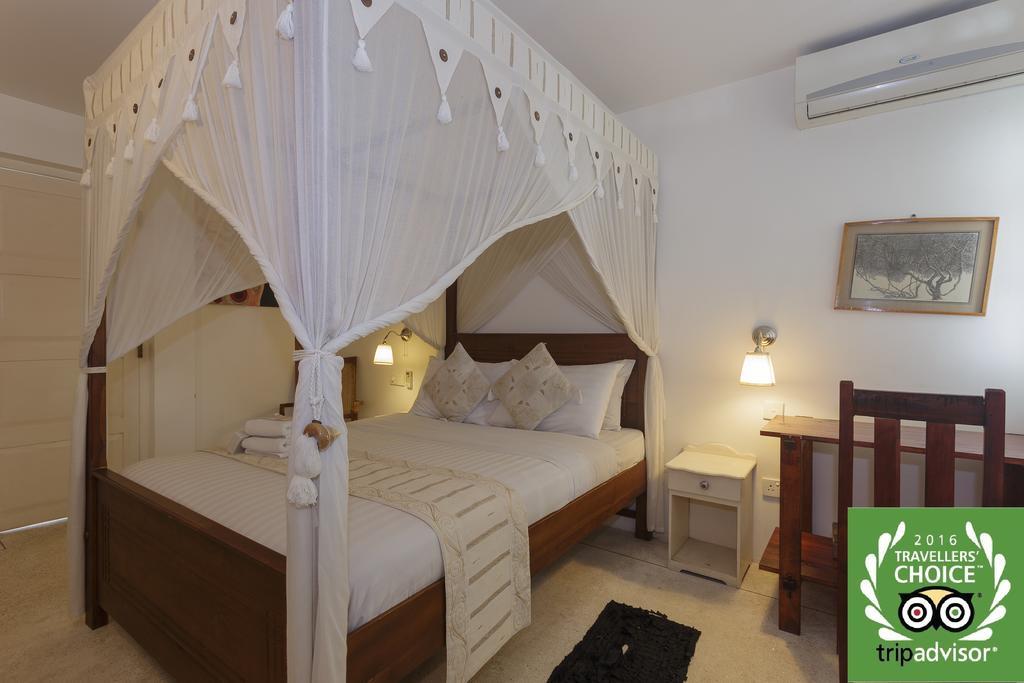 Villa Blanco Dehiwala-Mont Lavinia Extérieur photo
