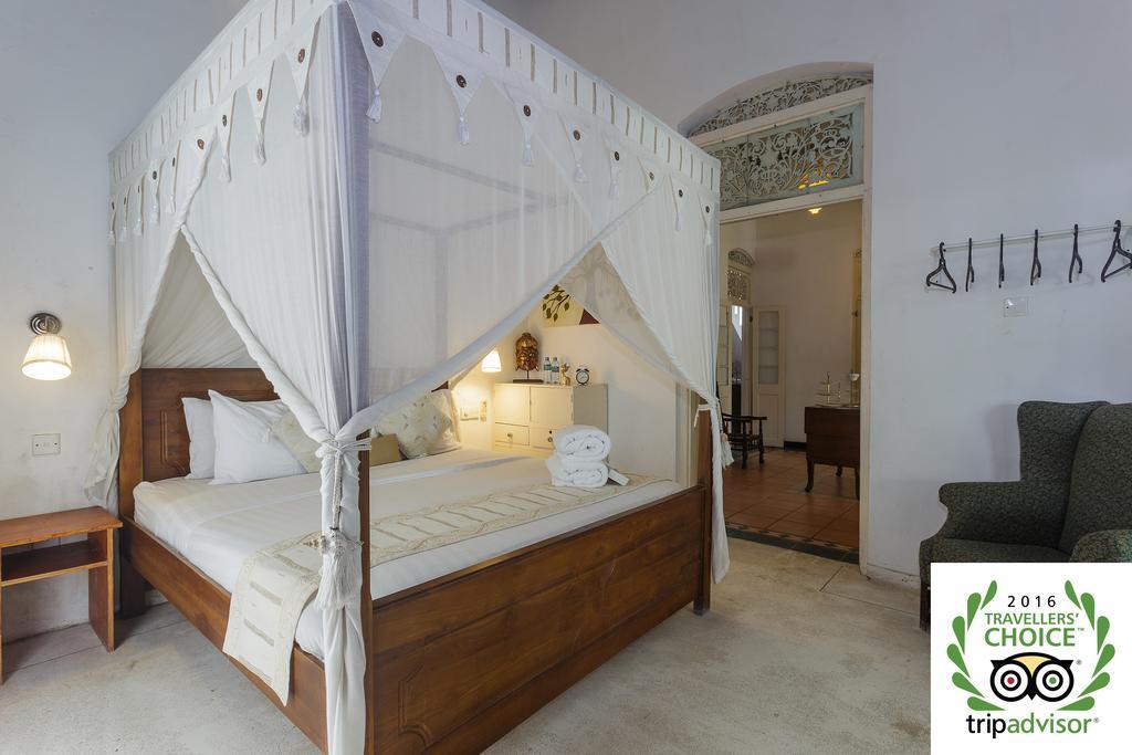 Villa Blanco Dehiwala-Mont Lavinia Extérieur photo