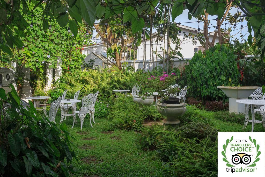 Villa Blanco Dehiwala-Mont Lavinia Extérieur photo