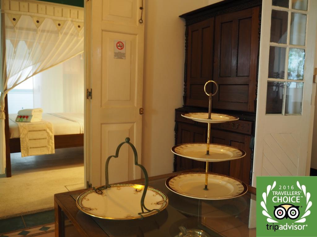 Villa Blanco Dehiwala-Mont Lavinia Extérieur photo