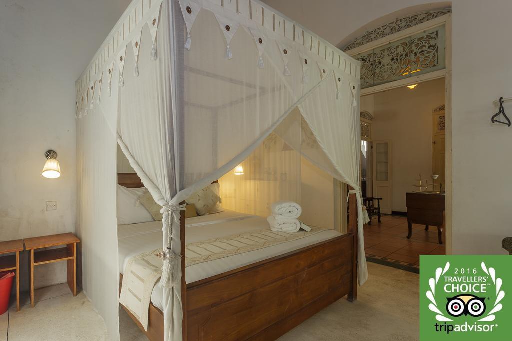 Villa Blanco Dehiwala-Mont Lavinia Extérieur photo