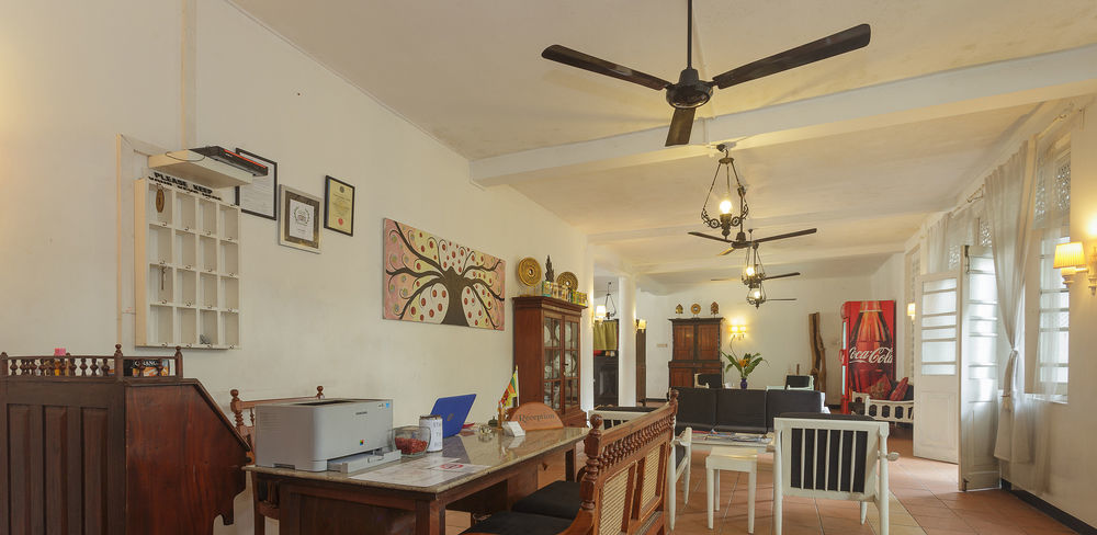 Villa Blanco Dehiwala-Mont Lavinia Extérieur photo